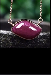 Pendente di Rubino Naturale in profilo argento placcato oro 18kt- 4,7 g - Foto 1 di 12