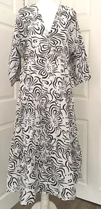 ZARA Kimono Sleeve PRINTED TIERED DRESS ~ SIZE M ~ BLACK / WHITE | 3666/159 - Picture 1 of 10