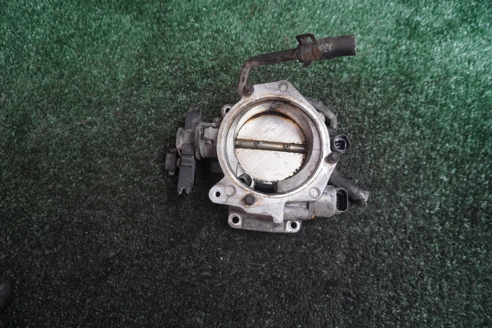 Cadillac Seville 1996 1997 1998 4,6 L motor carrocería del acelerador fabricante original 131 k millas Foto 1 de 4