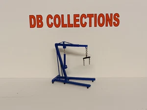 DIORAMA ACCESSORY WORKSHOP CRANE 1/18 COLORS TO CHOOSE FROM - Picture 1 of 8