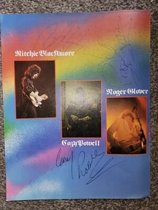 Foto en color arco iris de Ritchie Blackmore firmada por Ritchie, Cozy y Roger - Imagen 1 de 5