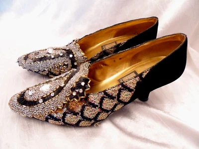 Винтажные черные бархатные кожаные туфли-лодочки в эдвардианском стиле с драгоценными камнями размер 8 M Nina Ricci - Изображение 1 из 4