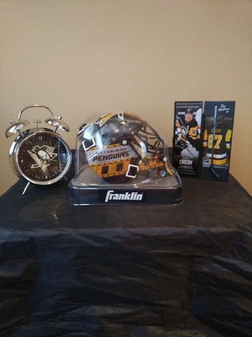 Pittsburgh Penguins Franklin Mini Helmet, Crosby Collectors Tims Stick & Clock Cover