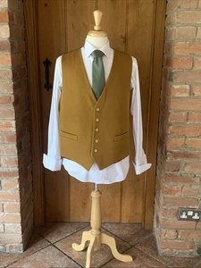 Waistcoat Mens - Picture 1 of 2