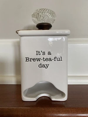NIB Mud Pie White Ceramic "It's a Brew-tea-ful day" Tea Bag Caddy - Image 1 of 4