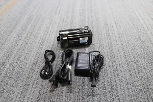 Panasonic SDR-550 Standard Definition Camcorder (Black) - Picture 1 of 6