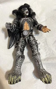 GENE SIMMONS 6.25 Action Figure KISS Psycho Circus 1998 - Picture 1 of 7