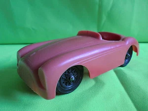VINYL GUMMI PLASTIC - 1:24? FERRARI VINTAGE - EXTREMELY RARE MODEL - Imagen 1 de 8