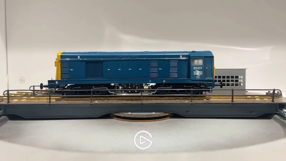 Bachmann BR Blue Domino Head Code Class 20 20174 Locomotive DCC Ready Light - Image 1 of 4