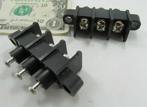 2 Bussmann Magnum 3-Pole Screw Terminal Blocks 50A 300V B38 Short Turret Barrier - Picture 1 of 10