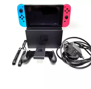 Nintendo Switch Console rossa blu Originale Completa di accessori IN GARANZIA - Photo 1/5
