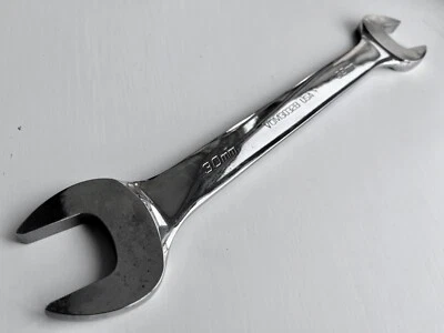 SNAP-ON • 30–32 mm METRIC OPEN-END SPANNER WRENCH • VOM3032B - Image 1 of 2