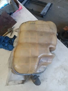 05 06 07 INTERNATIONAL 4300 RADIATOR BOTTLE TESTED GOOD SEE PICS - Picture 1 of 3