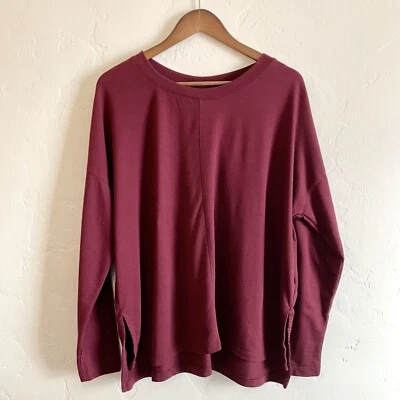 Old Navy Active Size XL Top - Maroon Long Sleeve Go Dry Athleisure Workout - Image 1 of 4
