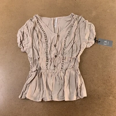 Top peplum manga corta detalle ganchillo topo talla XL Icon Apparel para mujer nuevo con etiquetas Foto 1 de 4