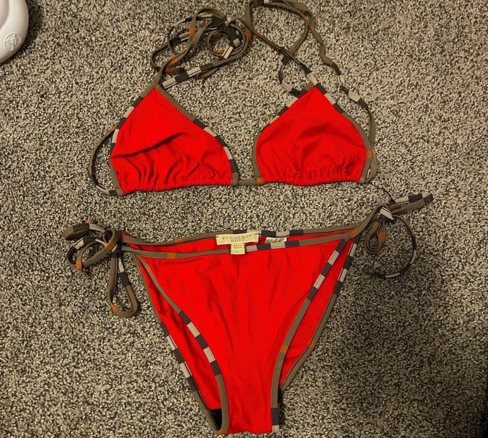 burberry bañador mujer Foto 1 de 1