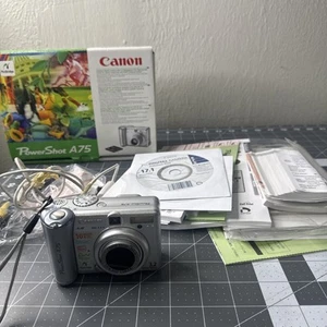 Canon PowerShot A75 3.2MP Digital Camera - Silver Parts Or Repair - Picture 1 of 7