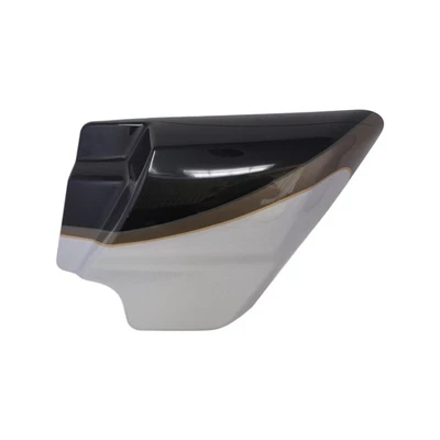 57200002DQJ NEW OEM HARLEY-DAVIDSON CVO RIGHT SIDE COVER STARDUST SILVER FLHTCUS - Image 1 of 3