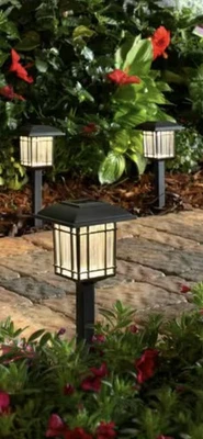 Hampton BayNXT-1636 太阳能 LED 路径灯,暖白色 - 6 包 — 第 1/4 张图片