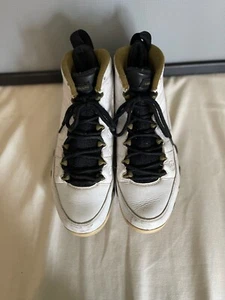 Size 11 - Jordan 9 Retro Statue 2015 - Picture 1 of 12