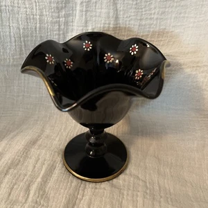 VINTAGE IMPERIAL GLASS BLACK GLASS With White FLOWERS Pedestal Dish - Picture 1 of 12