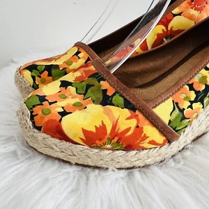 Nurture Yellow & Olive Floral Tropical Brown Leather Wedge Espadrilles ~ Sz 8.5M - Picture 1 of 8