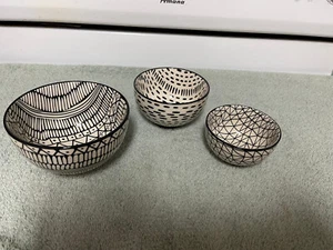 SET OF 3 VERY RARE BOWLS MADE BY SHORT ST_ORIES ASSORTED SIZED LNC - Picture 1 of 5