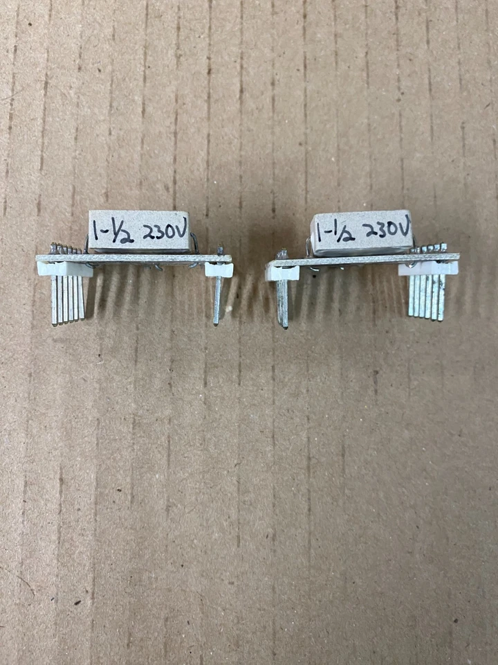 RESISTENCIA ELECTRÓNICA ENCHUFABLE CABALLOS DE FUERZA 1-1/2HP 230V Foto 1 de 1