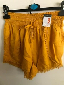 MUSTARD YELLOW SHORTS..SUMMER/HOLIDAYS..BRAND NEW..SIZES 8 OR 10 - Picture 1 of 4
