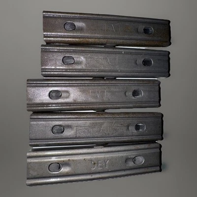 Paquetes de 5 piezas de 308 7,62x51 mm NATO Stripper Clips 5 capacidad redonda. Foto 1 de 2