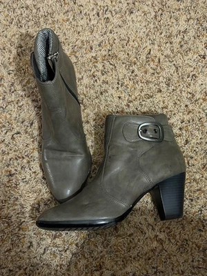 SPORTO TORY HEELED BOOTS GRAY BUCKLE WATER RESISTANT WINTER SNOW WOMENS SIZE 8.5 - Image 1 of 4