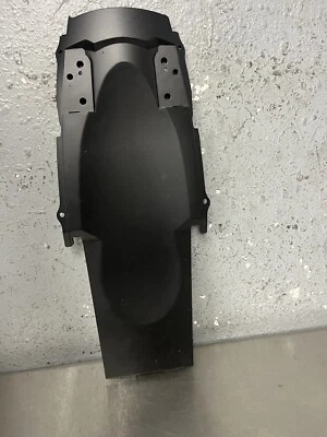 07 08 SUZUKI GSXR 1000 AFMKT 2007-2008 CARENADO TRASERO GUARDABARROS NEGRO MATE Foto 1 de 4