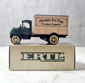 ERTL 1997 Olympia Toy Fair London- Ltd Edition of 1926 Mack Bulldog Van Boxed