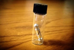 'The X-Files' Alien Implant Prop Replica - Picture 1 of 2