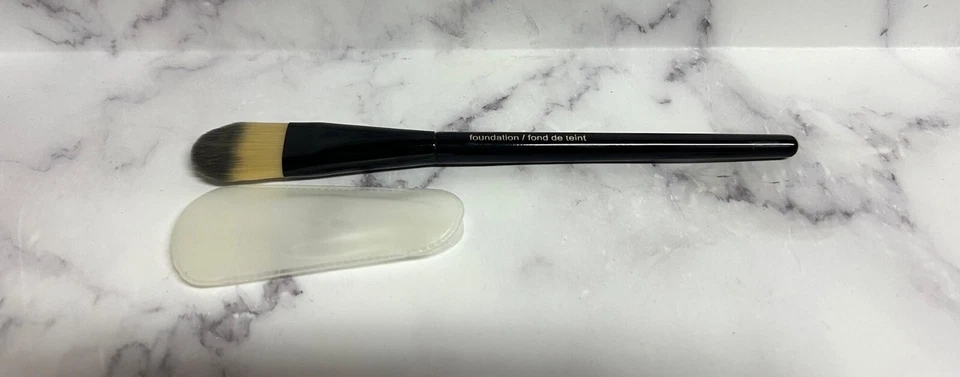 Cepillo Lancome Foundation #2 funda de plástico / mango negro nuevo sin caja Foto 1 de 1