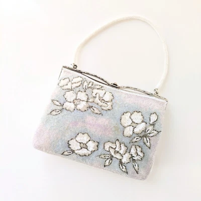 Bolso de noche japonés vintage con cuentas patrón floral blanco/azul/rosa 7x5 pulgadas Foto 1 de 4