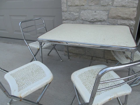 VTG Child Metal Folding Chair & Table Retro White & Gold Cosco Style Set-4 Cover