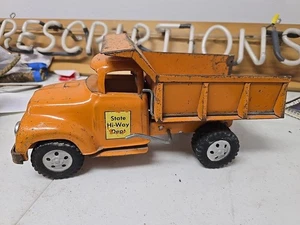 Camión de volteo de trabajo vintage TONKA STATE HI-WAY DEPT naranja 16" acero prensado  - Imagen 1 de 7