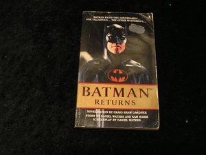 Batman returns by Craig Shaw Gardner - Picture 1 of 1