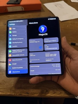 Honor Magic V2 Fold 16gb/512gb - Image 1 of 4