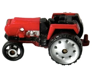 Tractor clásico años 80 vintage rojo galoob 1989 Micro Machines vehículos agrícolas - Imagen 1 de 9
