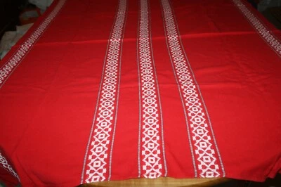 Service de table N°40 nappe  125 x 143 cm + 6 serviettes rouge basque - Photo 1/4