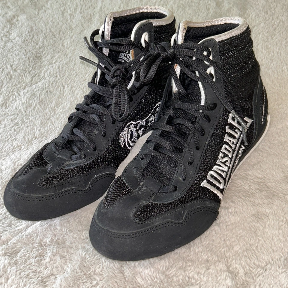 Lonsdale London Contender (2019) Lace Up Low Boxing Boots - Men Size US 6 - Image 1 of 4