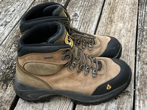 Stivali da trekking Vasque Gore-Tex da uomo US 9M Wasatch GTX Moss Brn 7166 Vibram Nubuck - Foto 1 di 8