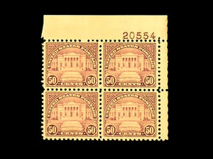 701 ARLINGTON AMPTHEATER 50c EE. UU. Como Nuevo Luz Bisagras en Ribete PLACA BLOQUE EN MUY BUEN ESTADO-XF+ - Imagen 1 de 1