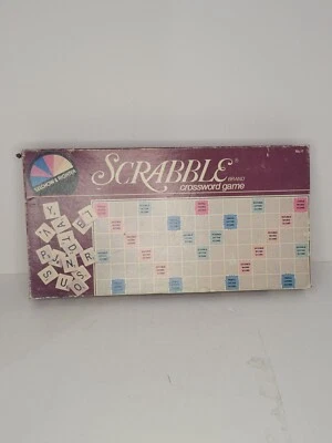 Vintage Scrabble Crossword Game 1983 Selchow & Righter No.17 Board Game - Image 1 of 4