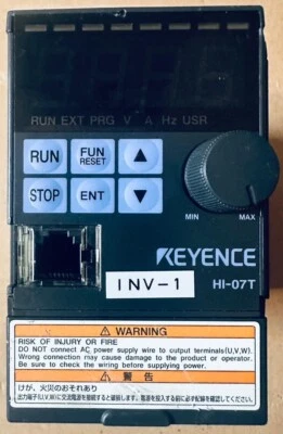 KEYENCE CORP HI-07T  INVERTER HYBRID 3 PHASE 200-240 VAC INPUT - Image 1 of 4