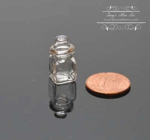 1:12 Dollhouse Miniature Square Glass Jar with Glass Top BD HB506 - Picture 1 of 2