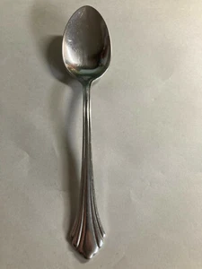 Oneida Distinction Deluxe Rembrandt Stainless 1-Teaspoon 6" - Picture 1 of 4