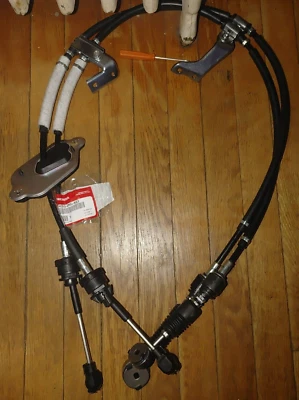 2006-11 Genuine Honda Civic SI OEM NEW Shifter Cables K20Z3 8th GEN 6SPD MANUAL - Image 1 of 4